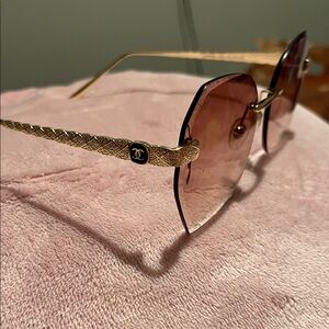 Chic Gold and Pink Sunglasses